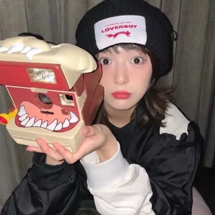 火爆英雌